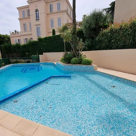 Henri Camille Re - Passy1 -beautiful One Bedroom Swimming Pool And Parking Feriehus *