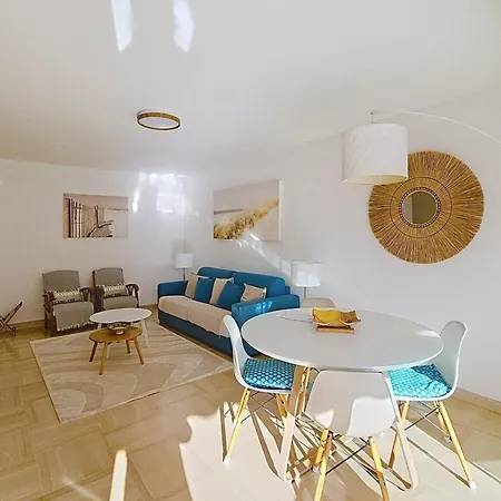 Henri Camille Re - Passy1 -beautiful One Bedroom Swimming Pool And Parking Vakantiehuis